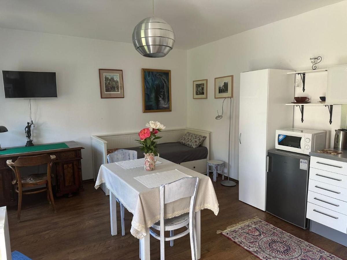 Apartman U Jezirka Velke Prilepy Bagian luar foto